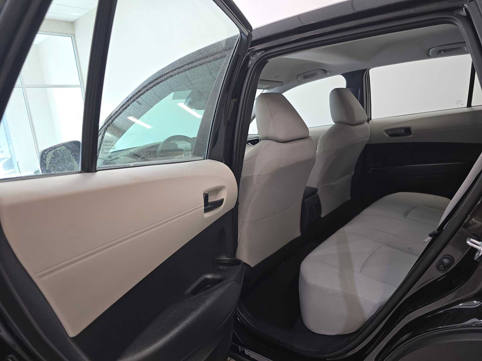 Certified 2025 Toyota Corolla Cross L AWD/4WD image 25
