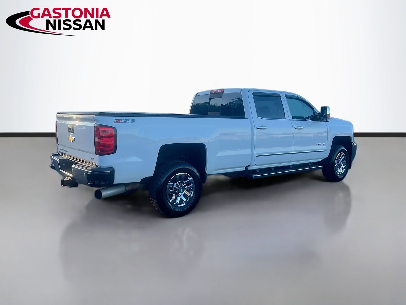 Used 2016 Chevrolet Silverado 3500 LTZ w/ Duramax Plus Package image 9
