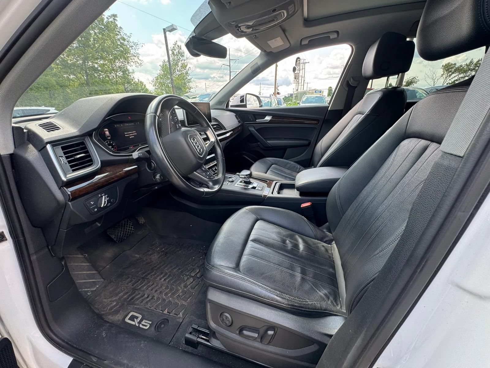 Used 2018 Audi Q5 2.0T Premium Plus w/ Premium Plus Package AWD/4WD image 10