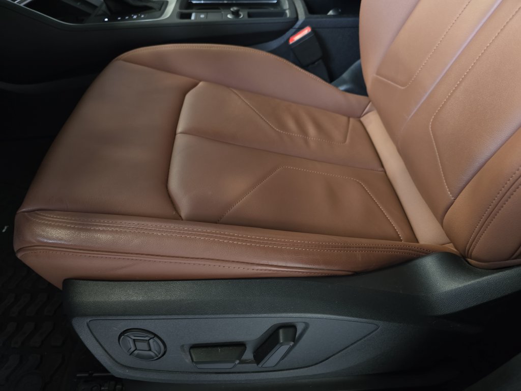 Certified 2024 Audi Q3 2.0T Premium AWD/4WD image 28