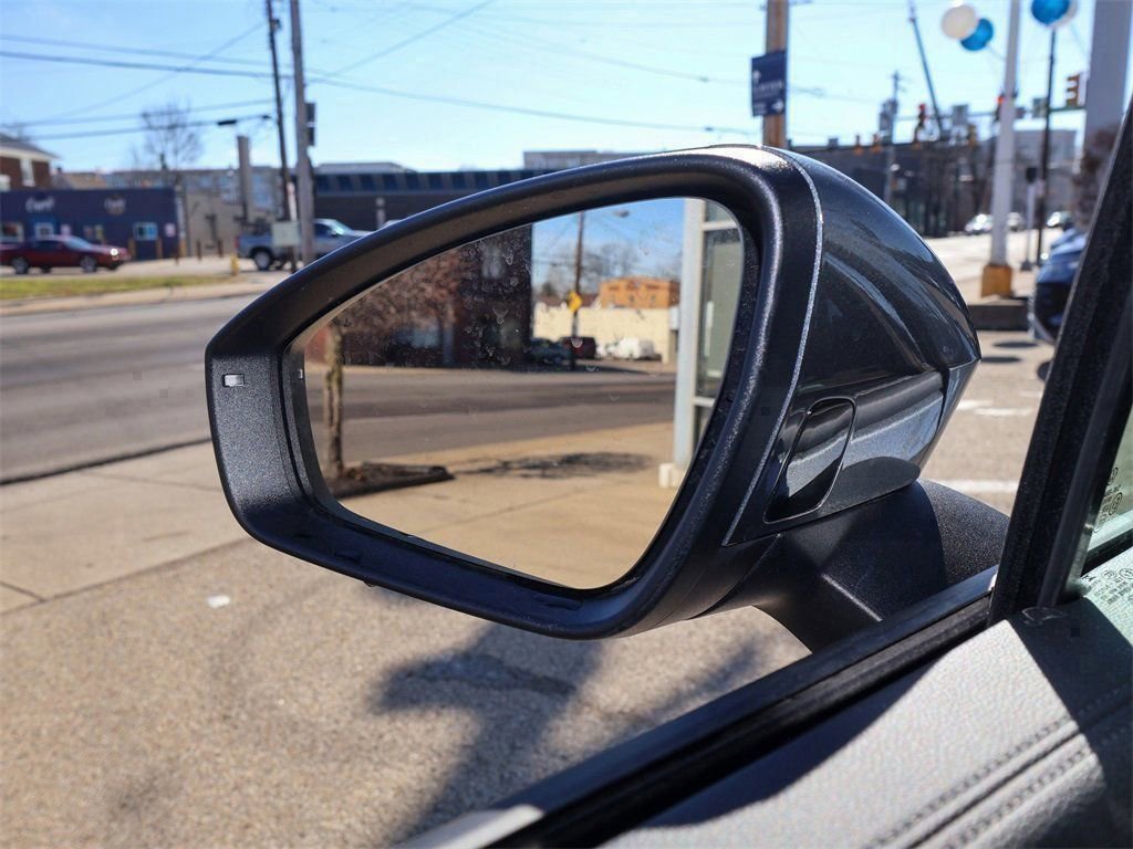 New 2026 Volkswagen Tiguan SE image 26