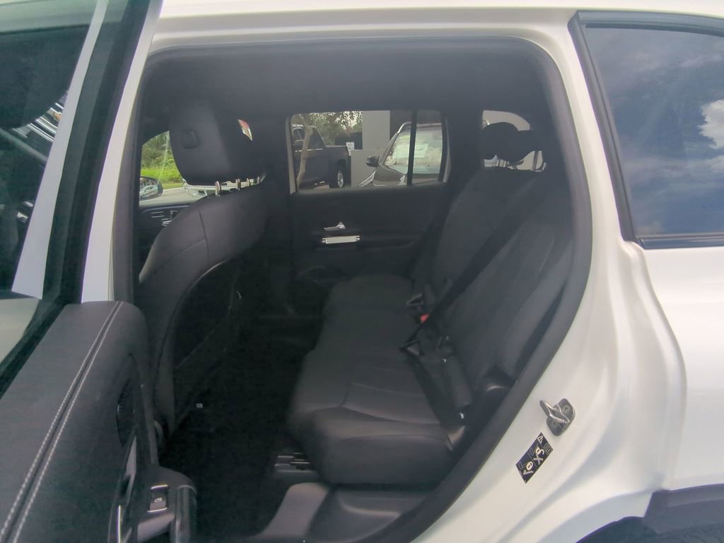 New 2025 Mercedes-Benz GLB 250 GLB 250 image 5