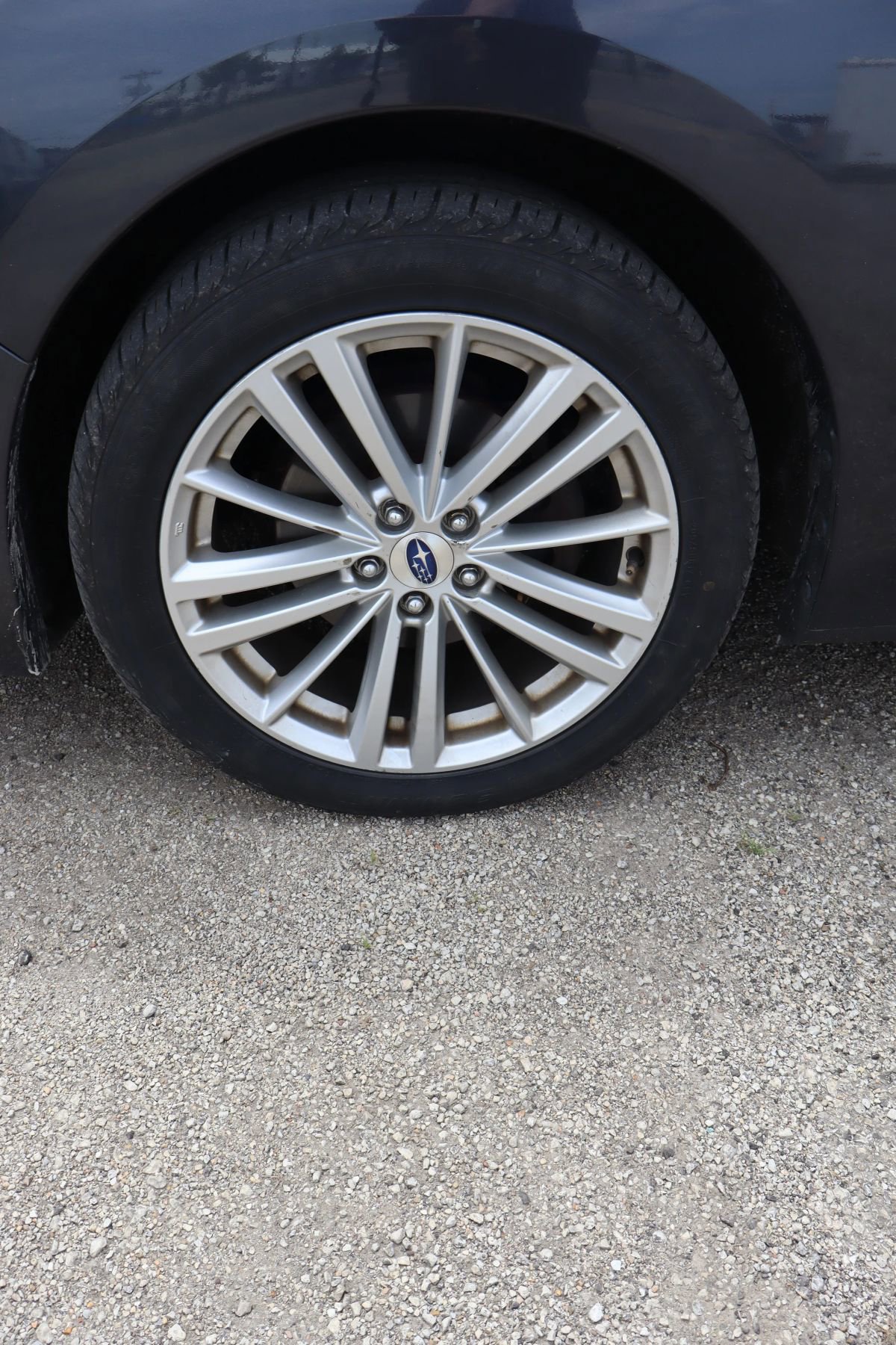 Used 2015 Subaru Impreza 2.0i Limited image 9