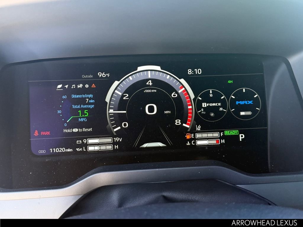 Used 2025 Toyota Sequoia Capstone image 17