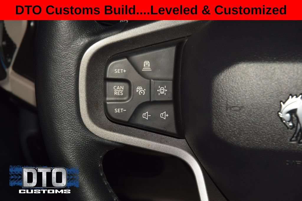 Used 2023 Ford Bronco Wildtrak AWD/4WD image 37