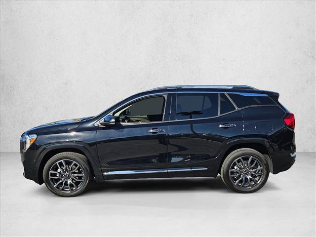 Used 2024 GMC Terrain Denali w/ Black Diamond Edition AWD/4WD image 9