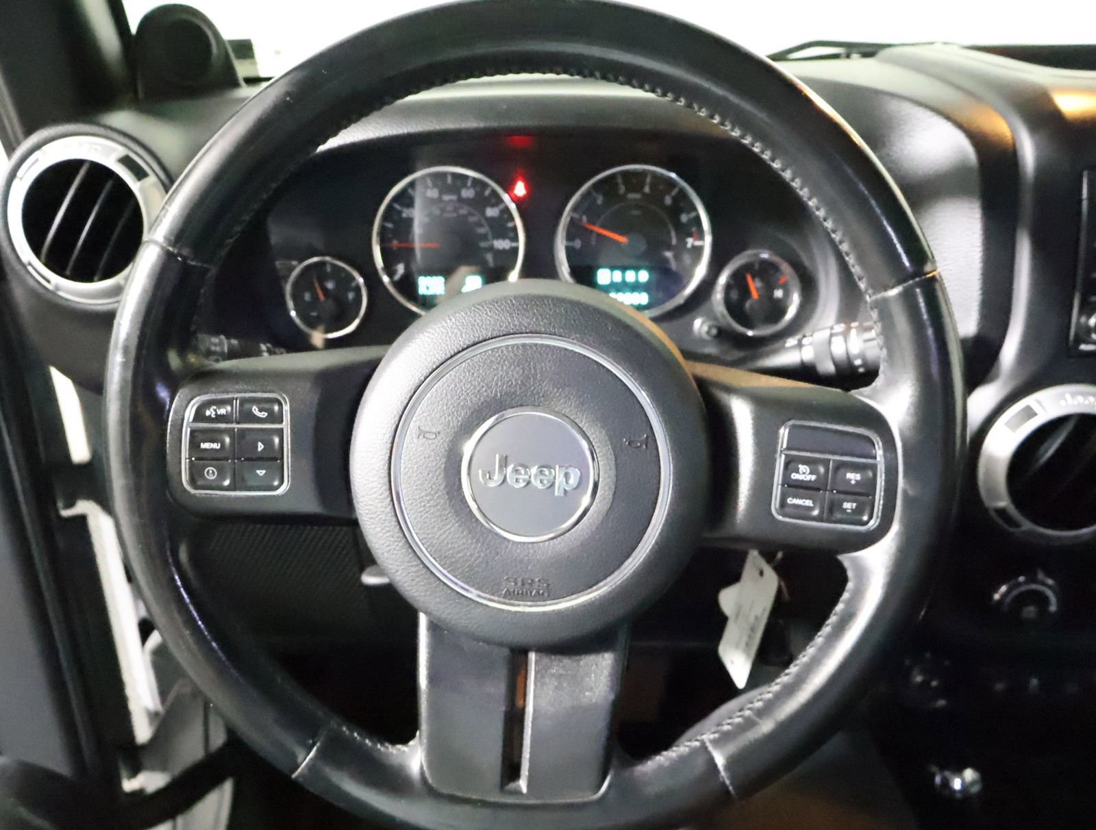 Used 2014 Jeep Wrangler Unlimited Sahara w/ Dual Top Group image 24