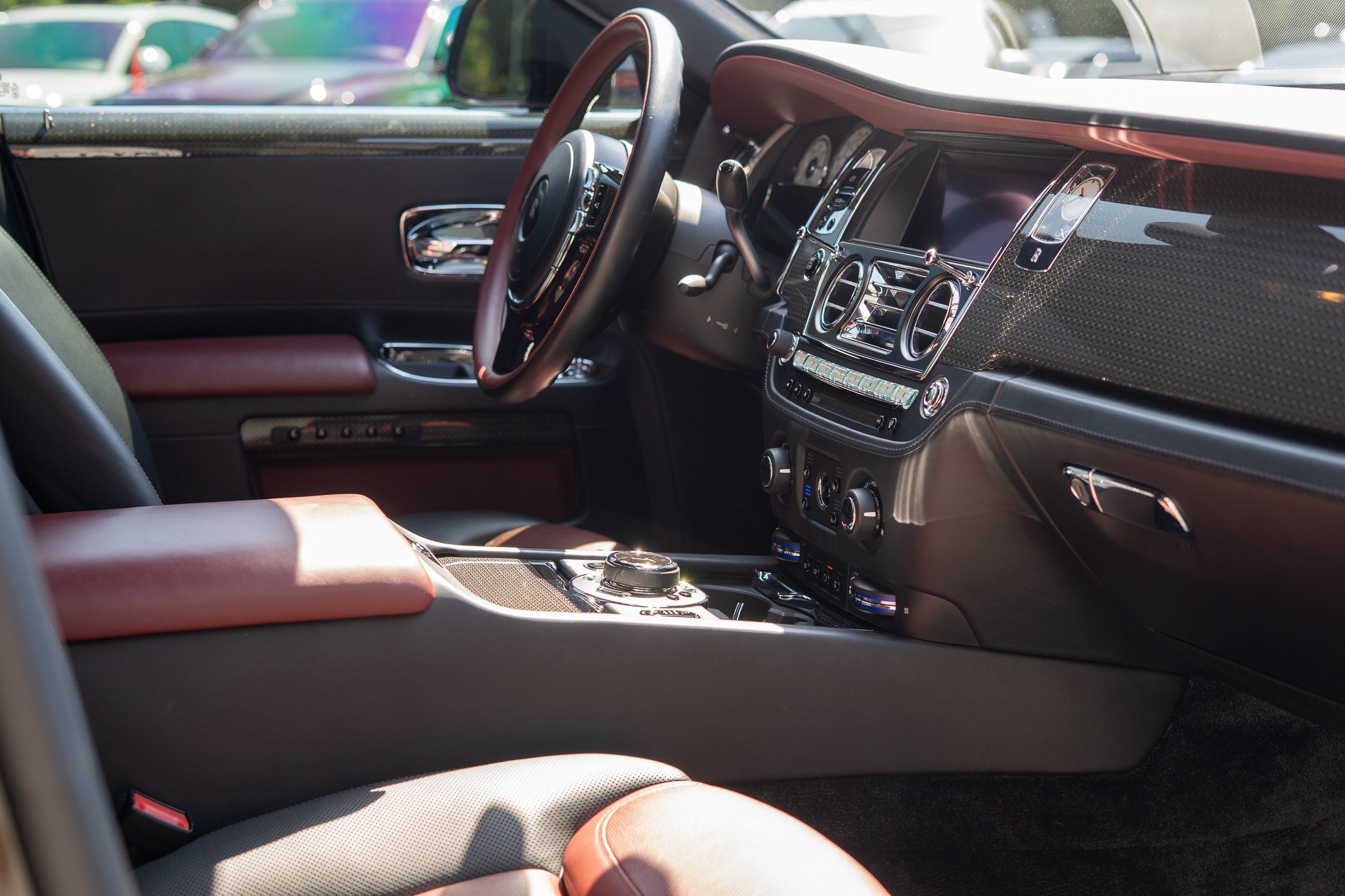 Certified 2018 Rolls-Royce Ghost RWD image 2