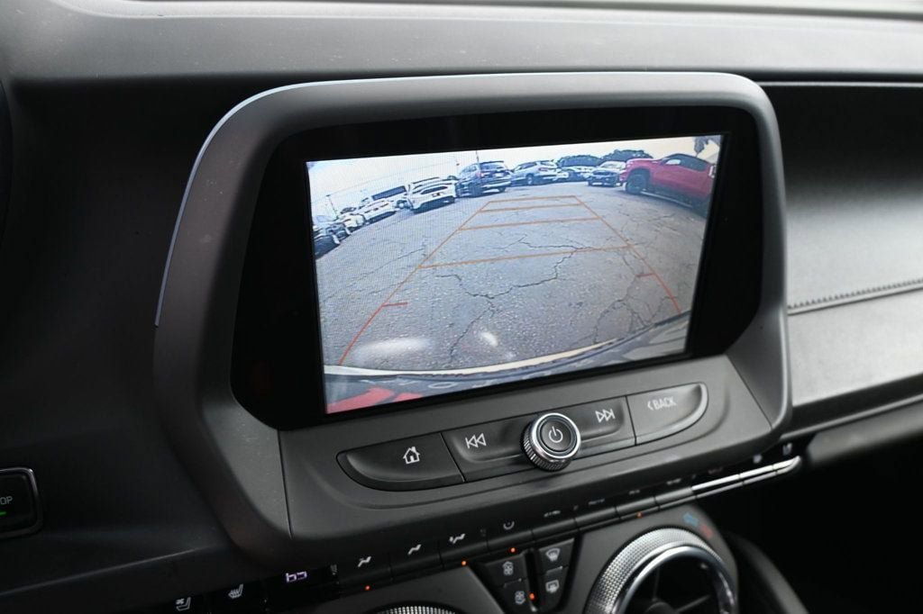 Used 2018 Chevrolet Camaro SS RWD image 16