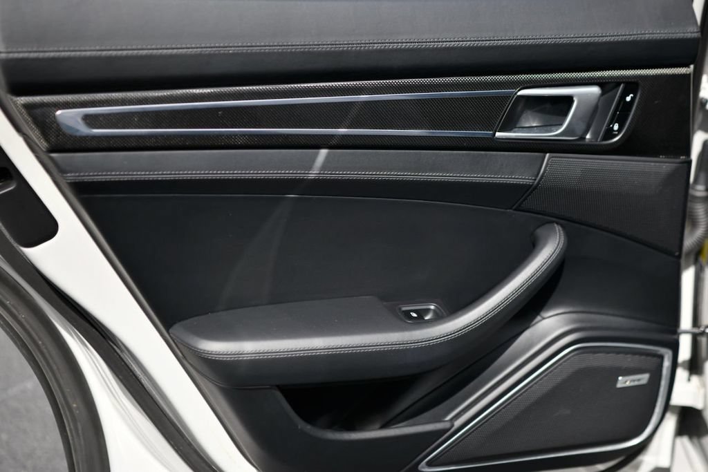 Used 2018 Porsche Panamera Turbo S AWD/4WD image 38