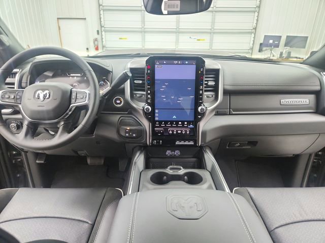 New 2026 RAM 2500 Laramie AWD/4WD image 33