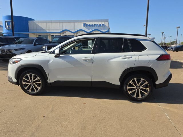 Used 2023 Toyota Corolla Cross XLE AWD/4WD image 8