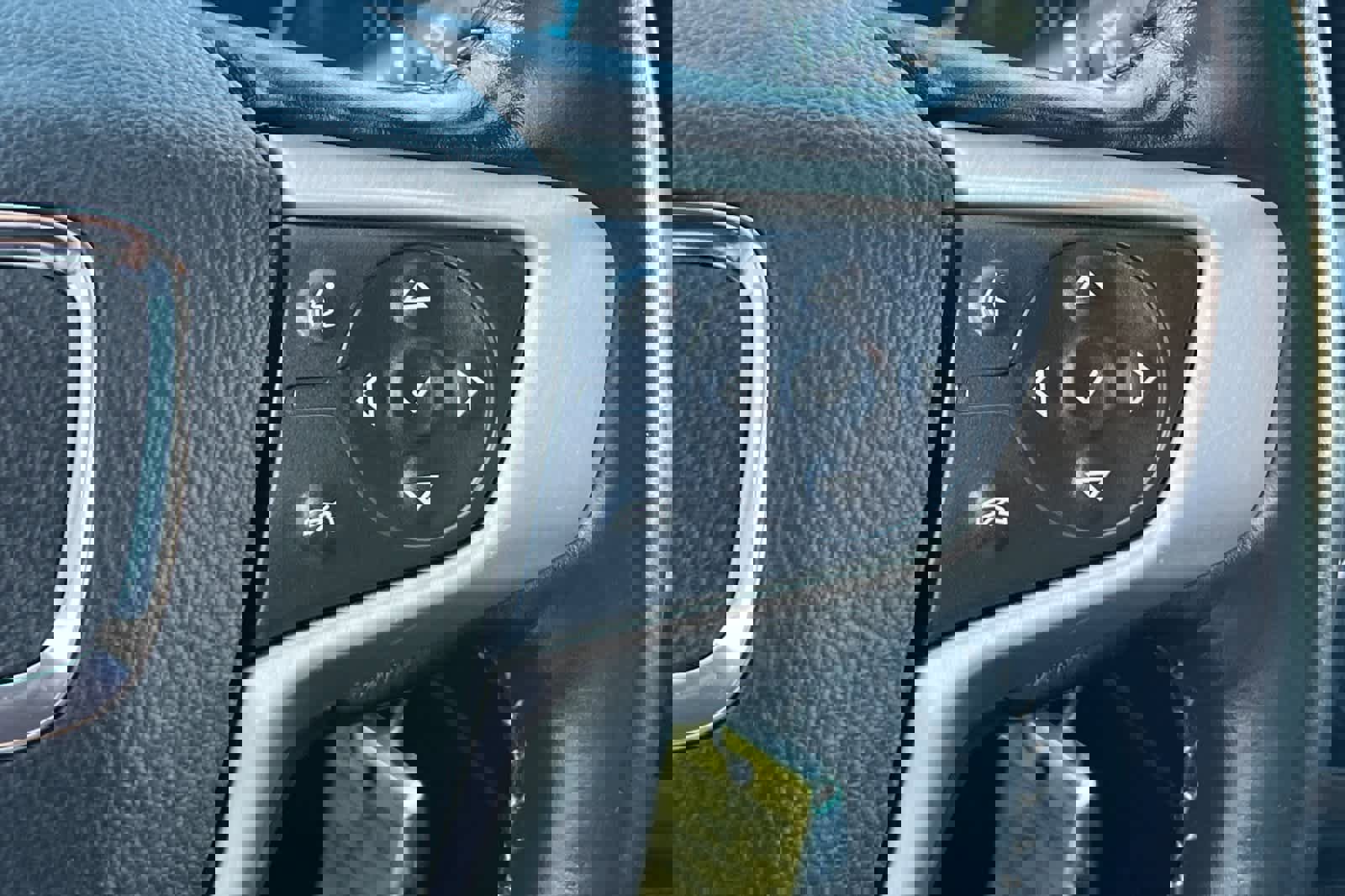 Used 2019 GMC Canyon Denali image 28