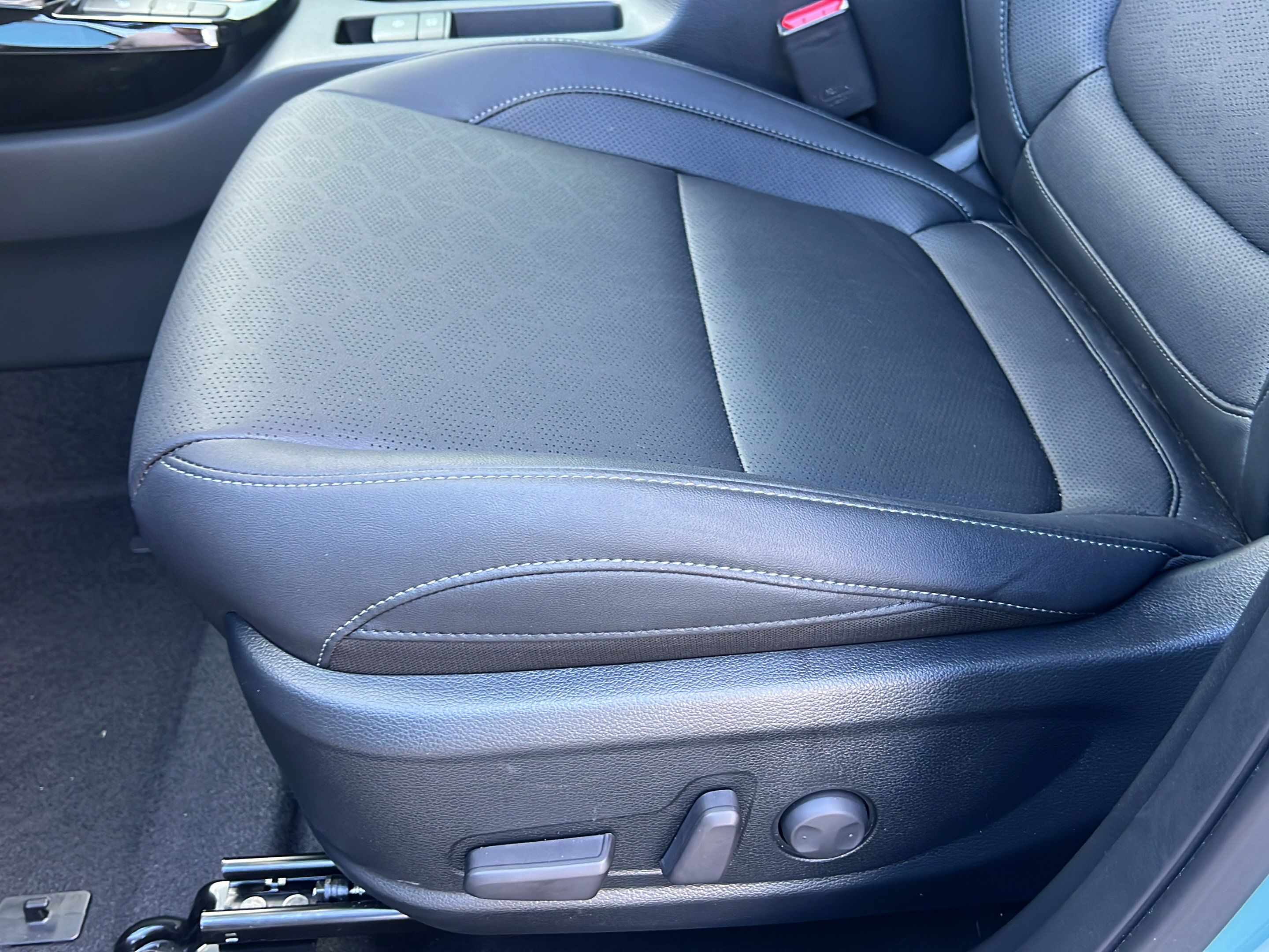 Certified 2026 Kia Seltos SX AWD/4WD image 14
