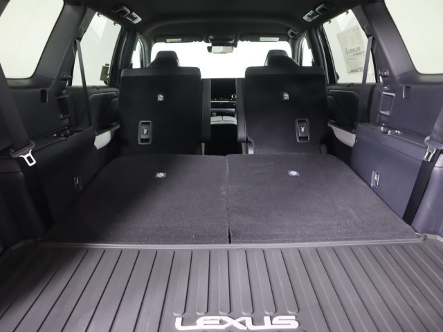 New 2026 Lexus TX 500h AWD w/ Technology Package image 26