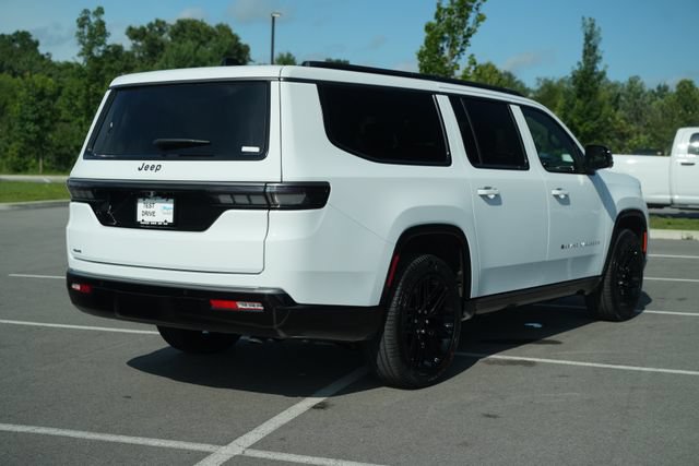 New 2026 Jeep Grand Wagoneer L Limited AWD/4WD image 7