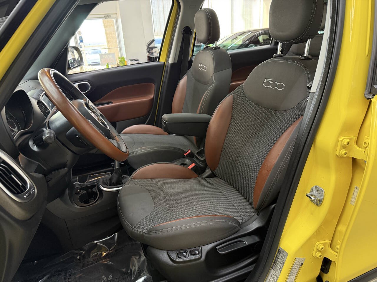 Used 2016 FIAT 500L Trekking FWD image 12