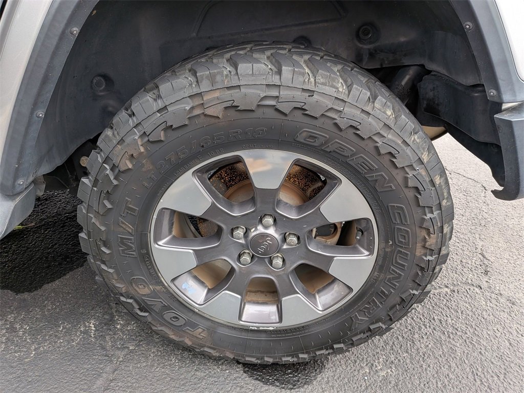 Used 2018 Jeep Wrangler Unlimited Sahara image 23