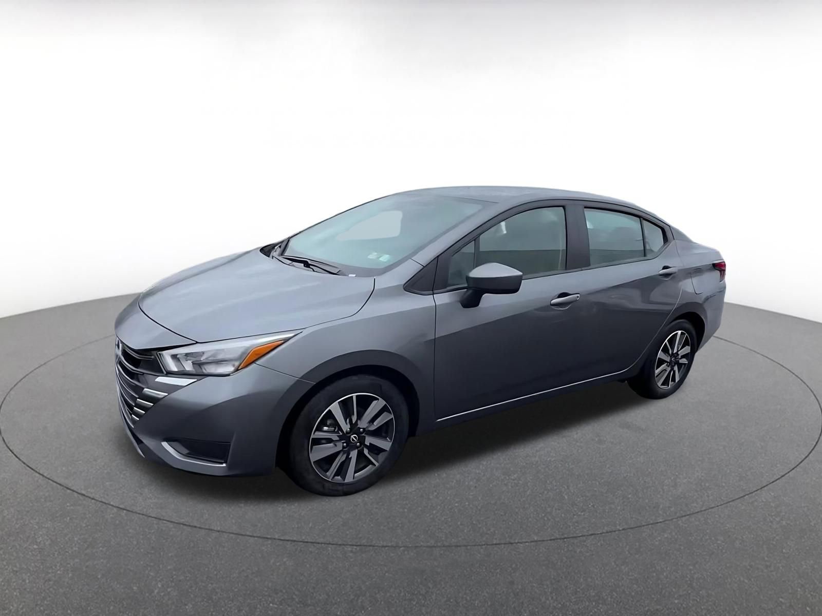 Used 2025 Nissan Versa SV FWD image 7