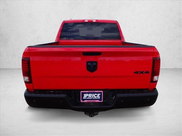 Used 2024 RAM 1500 Warlock AWD/4WD image 3