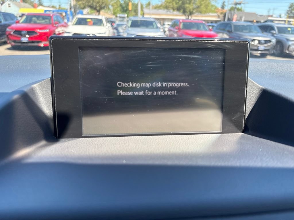 Used 2015 Lexus CT 200h w/ Navigation Package FWD image 19