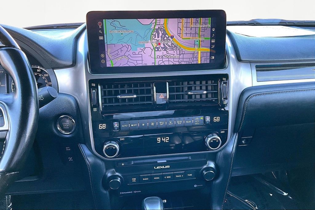 Used 2023 Lexus GX 460 Premium image 14