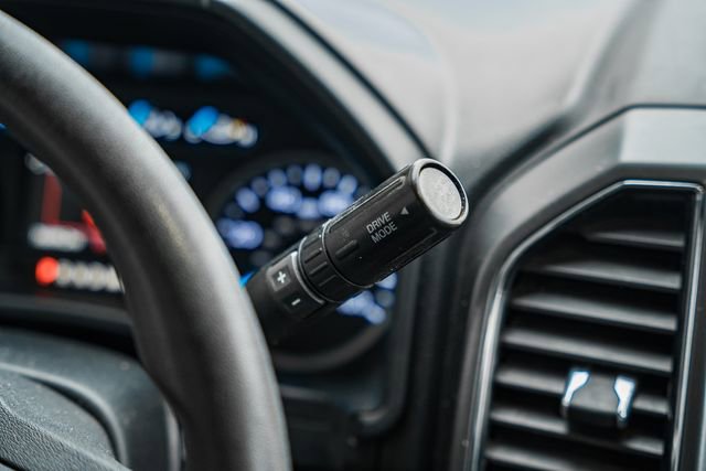 Used 2021 Ford F250 XLT w/ XLT Premium Package image 36