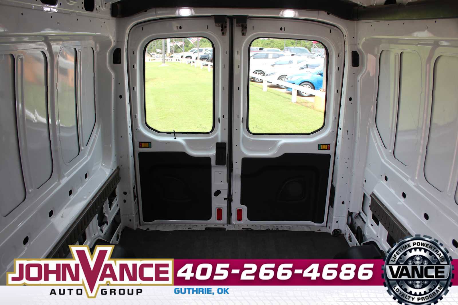 Used 2019 Ford Transit 250 148 Medium Roof RWD image 20