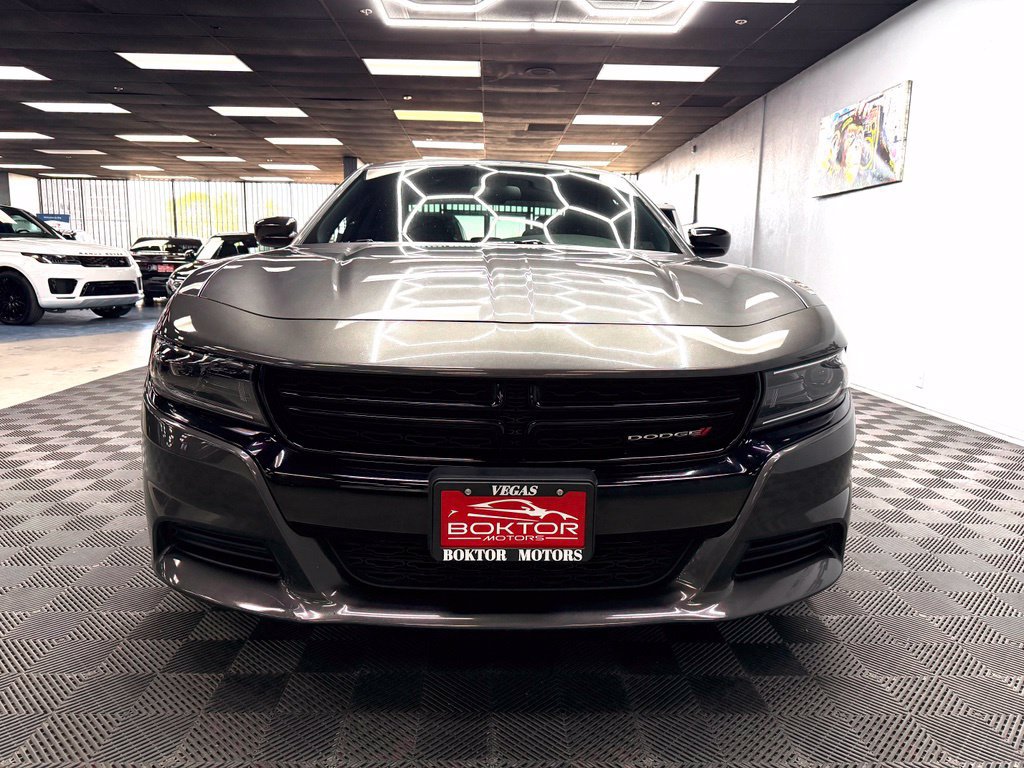 Used 2023 Dodge Charger SXT w/ Blacktop Package RWD image 4