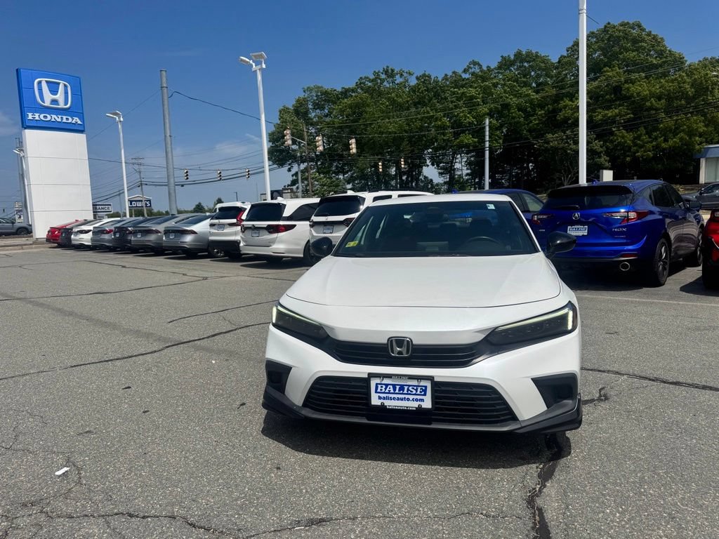 Used 2022 Honda Civic Sport image 2