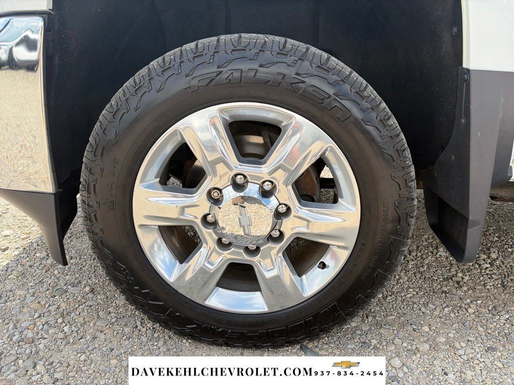Used 2017 Chevrolet Silverado 2500 LTZ w/ Duramax Plus Package AWD/4WD image 39
