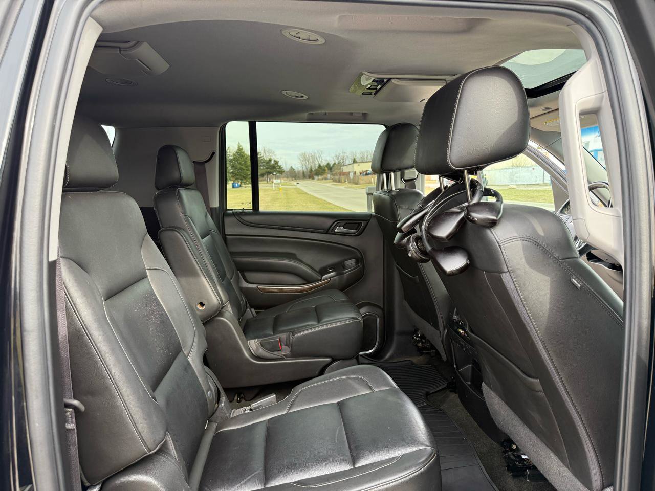 Used 2016 Chevrolet Suburban LT AWD/4WD image 32