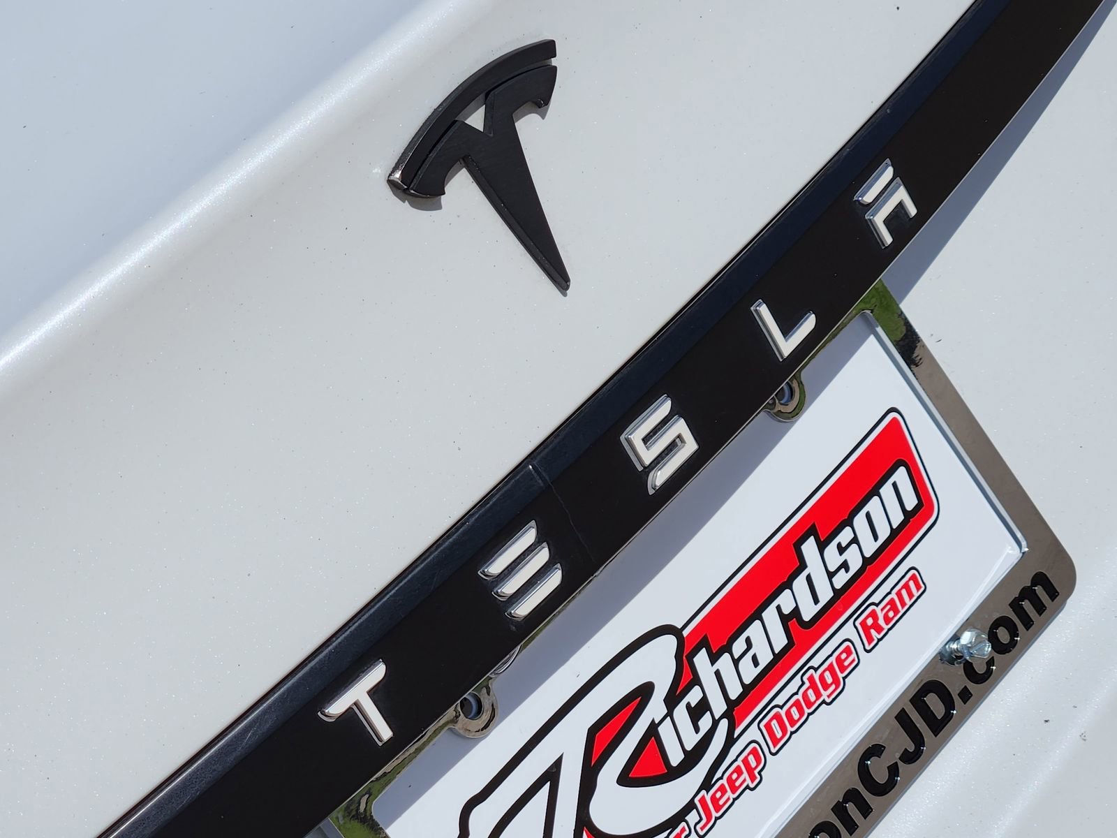 Used 2019 Tesla Model S AWD image 17