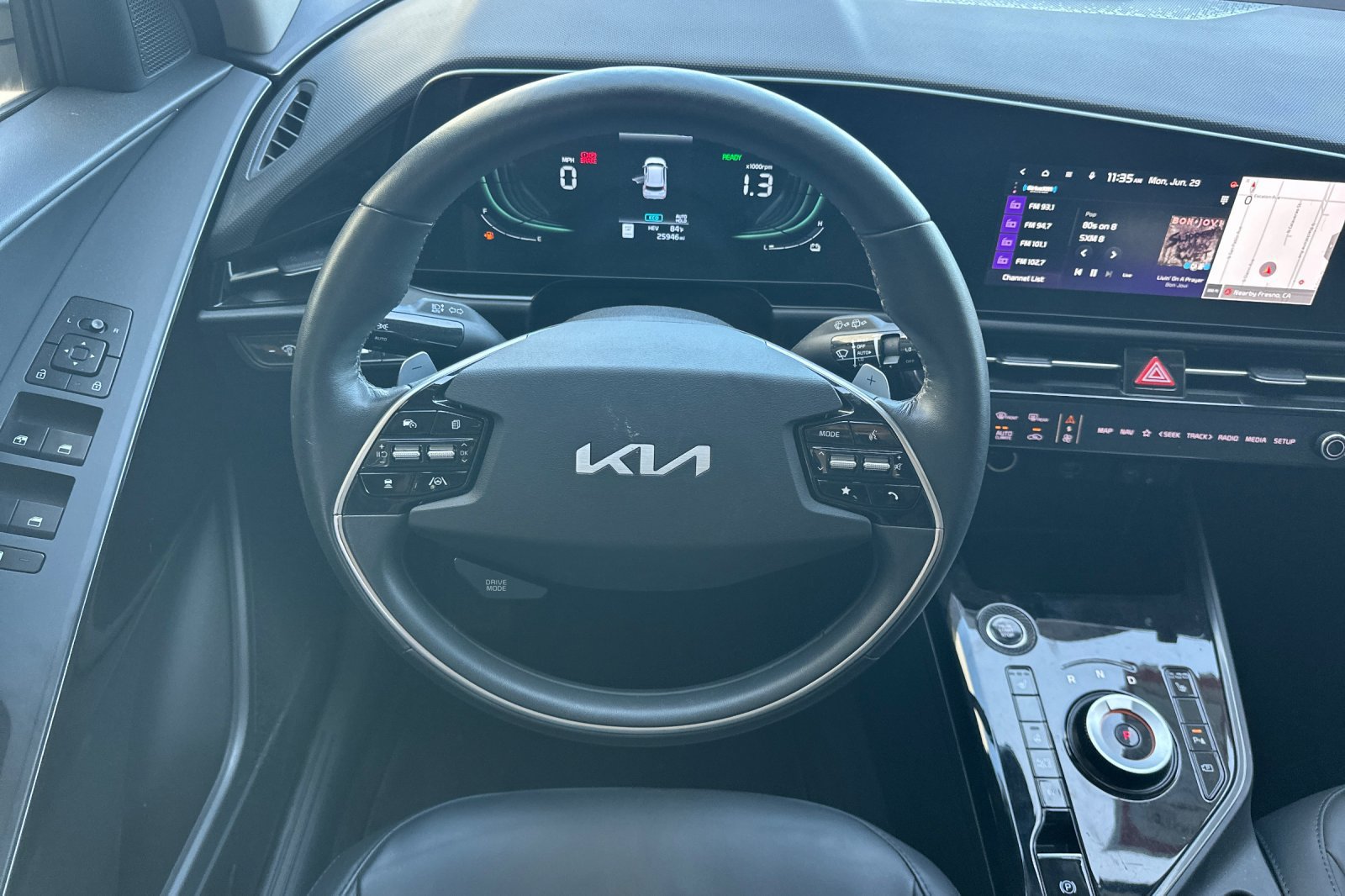 Used 2023 Kia Niro EX w/ EX Cold Weather Package FWD image 14