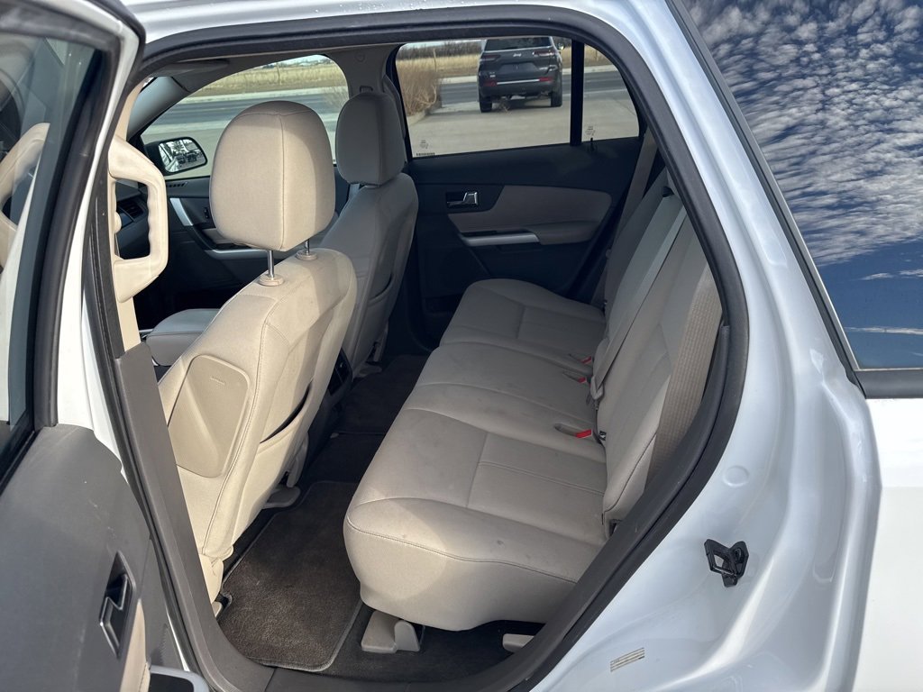 Used 2014 Ford Edge SE w/ Equipment Group 101A image 14