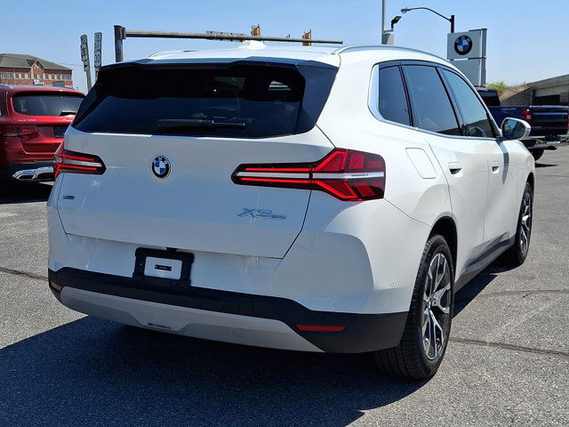 Certified 2025 BMW X3 xDrive30i w/ Premium Package image 6