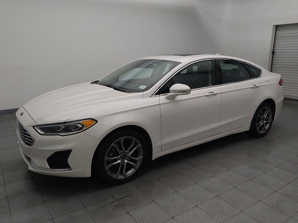 Used 2019 Ford Fusion SEL FWD image 2