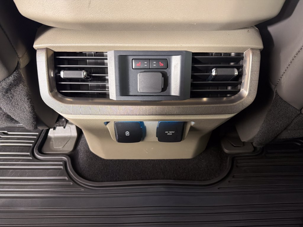 Used 2024 Ford F150 Platinum w/ Equipment Group 703A Plus AWD/4WD image 17