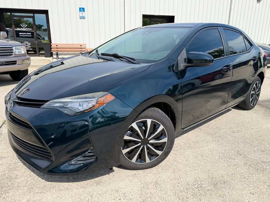 Used 2017 Toyota Corolla LE FWD image 1