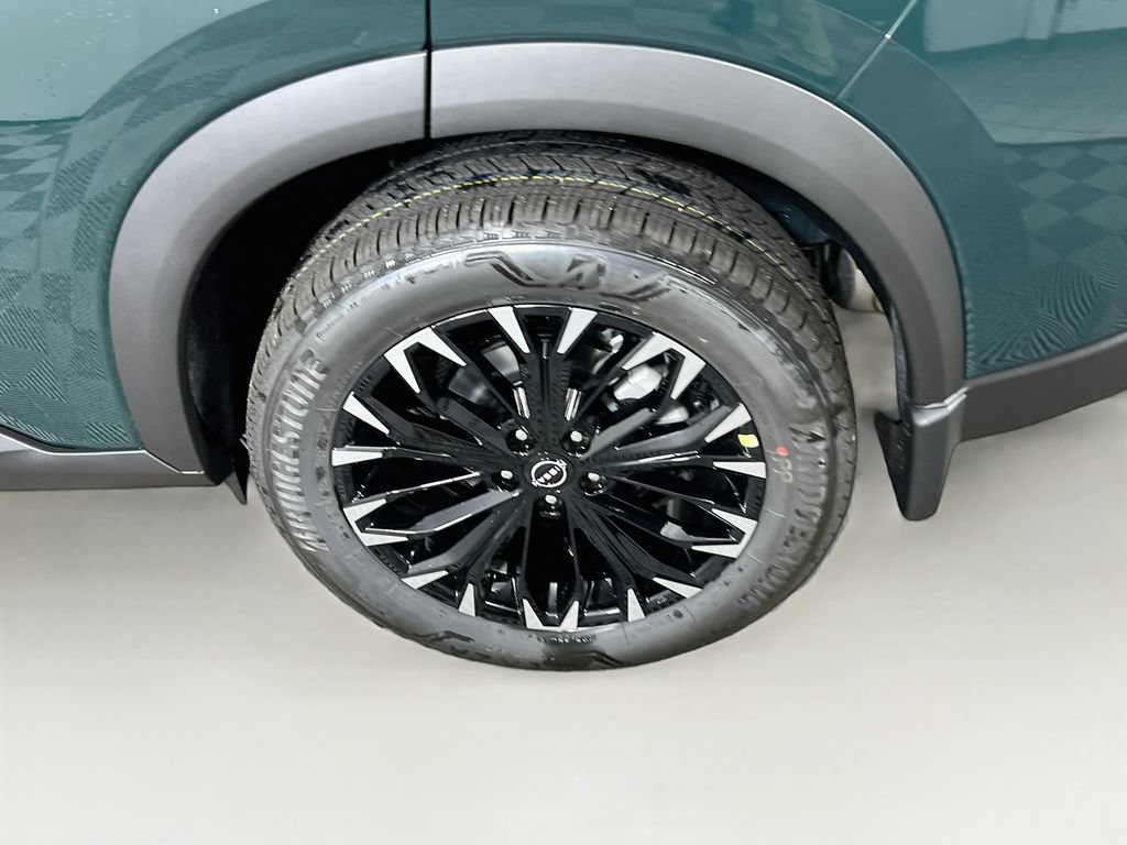 New 2026 Nissan Rogue Dark Armor AWD/4WD image 26