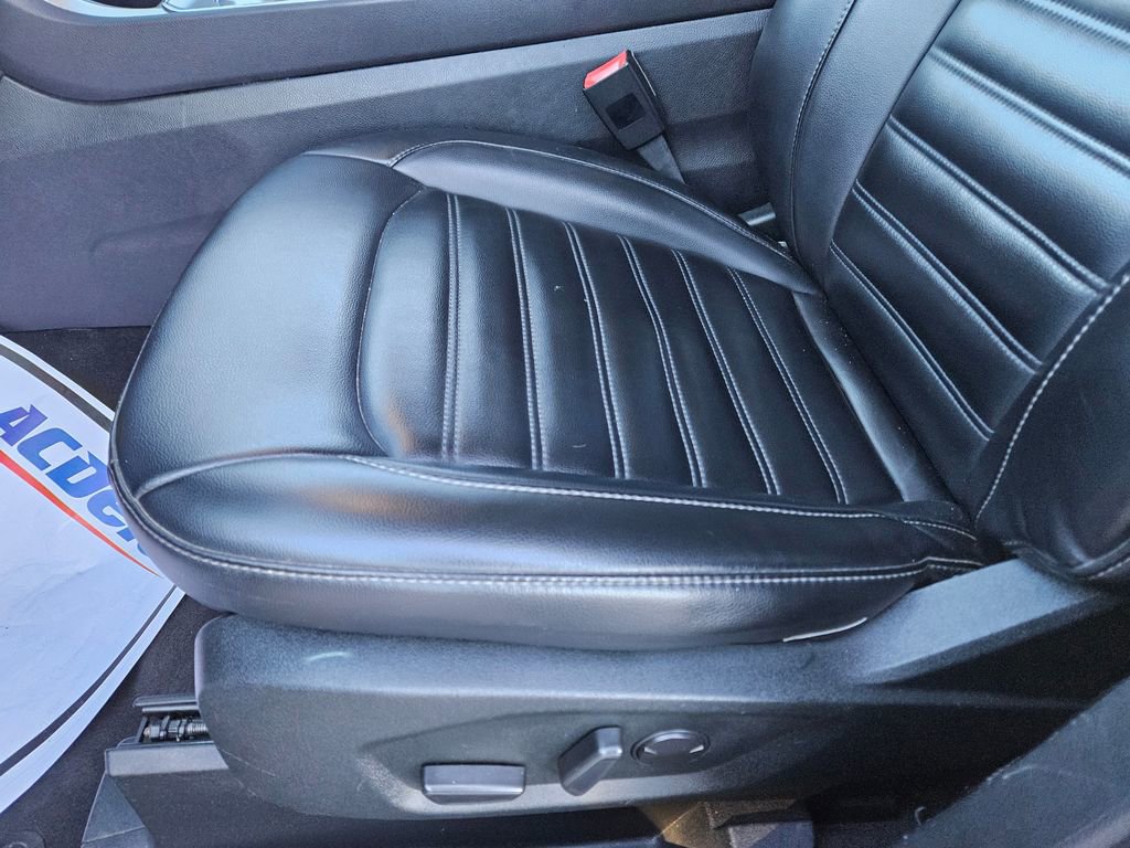 Used 2022 Ford Edge SEL image 24