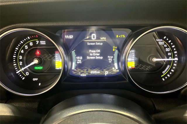 Used 2022 Jeep Wrangler Unlimited Sahara w/ Cold Weather Group image 13