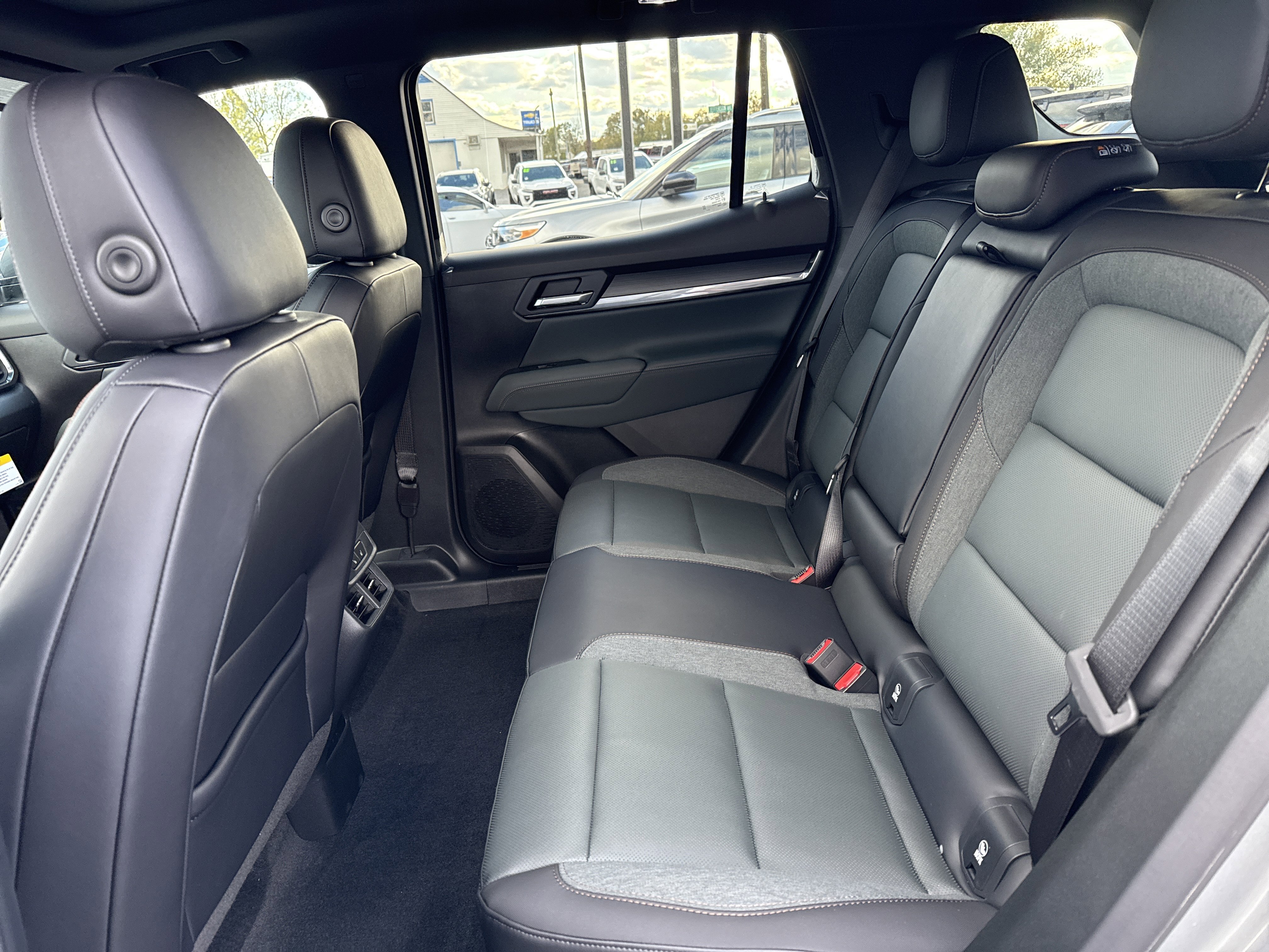 New 2026 GMC Terrain AT4 w/ Convenience Package III image 12