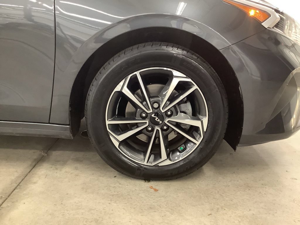 Certified 2023 Kia Forte LXS FWD image 22