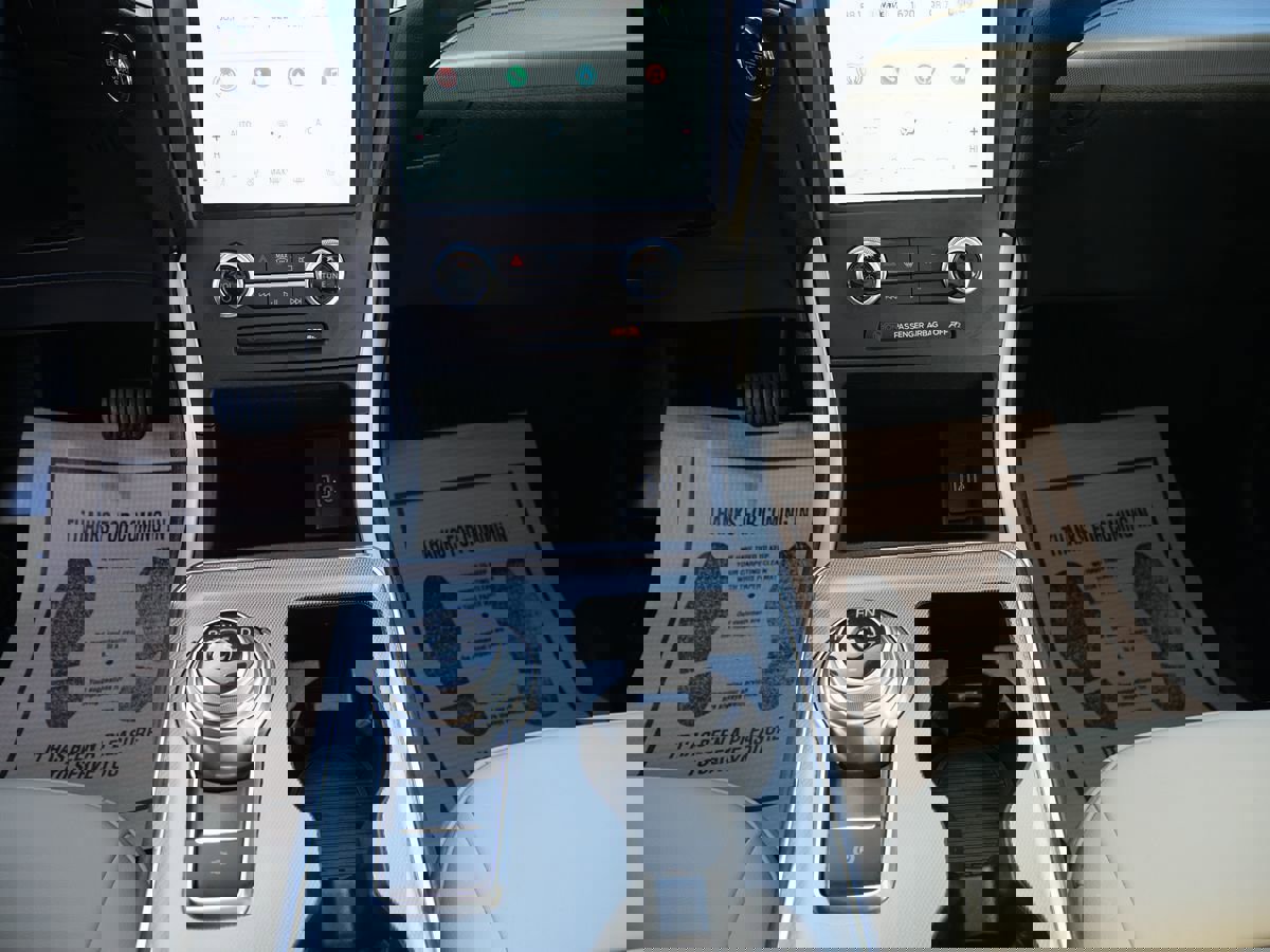 Used 2021 Ford Edge SEL w/ Cargo Accessory Package image 12