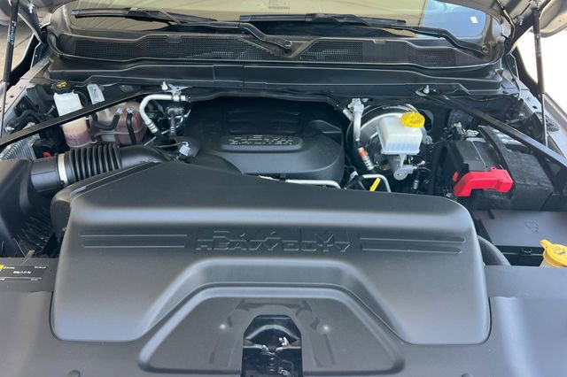 Used 2024 RAM 2500 Big Horn AWD/4WD image 23