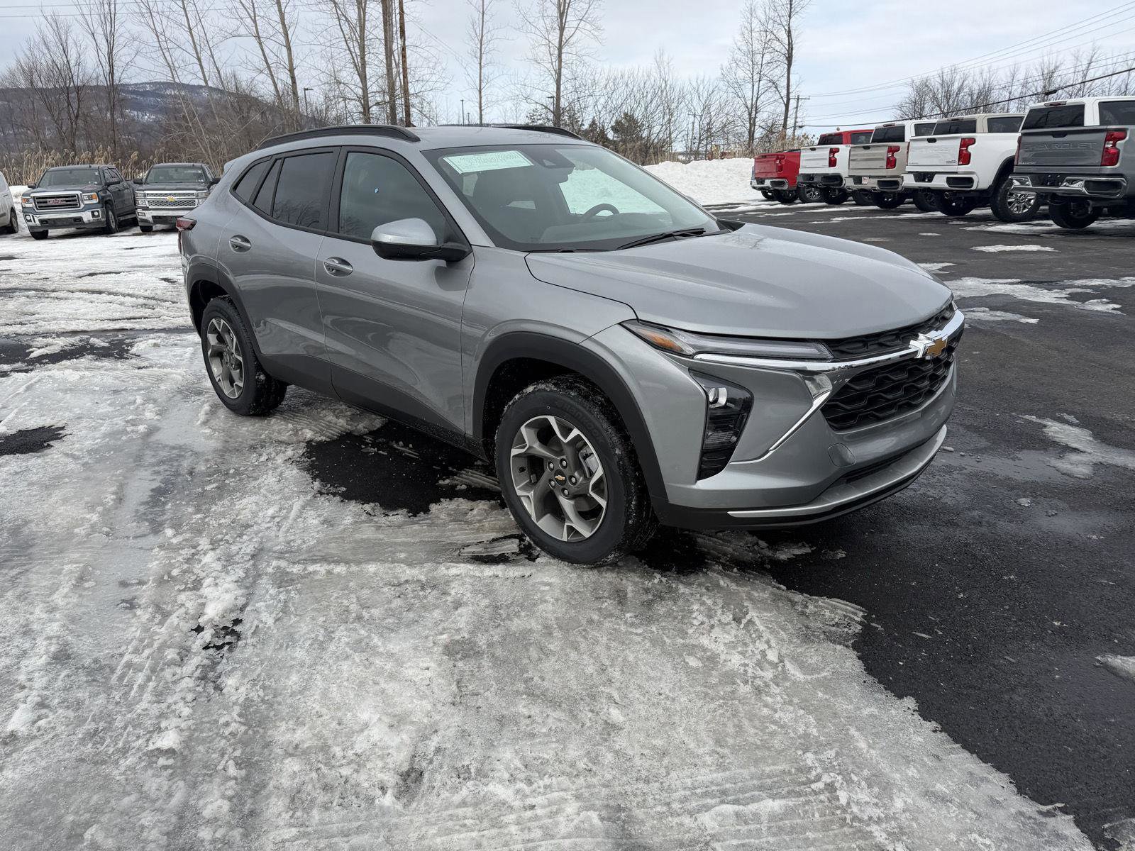New 2026 Chevrolet Trax LT w/ Driver Confidence Package image 8