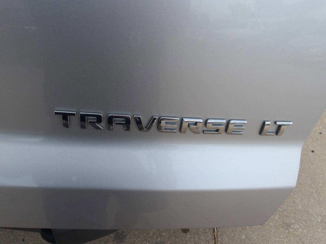 Used 2012 Chevrolet Traverse LT image 34