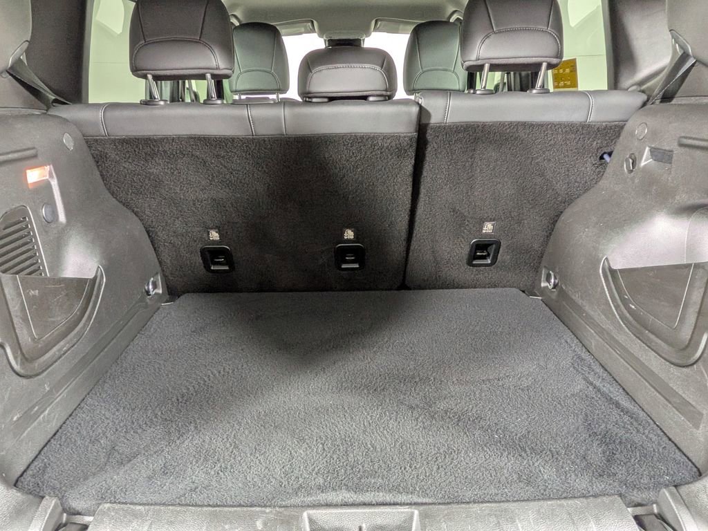 Certified 2023 Jeep Renegade Trailhawk w/ Trailhawk Elite Group image 11