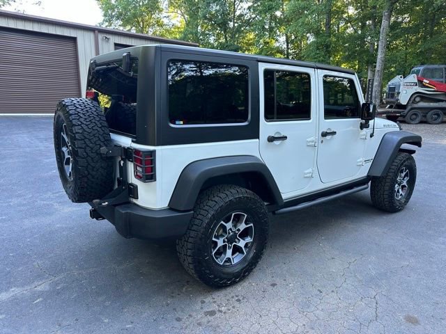 Used 2015 Jeep Wrangler Unlimited Rubicon w/ Connectivity Group AWD/4WD image 5
